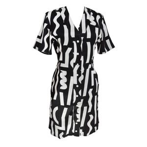 Dusen Dusen Black and White Geometric Print Button Front Dress